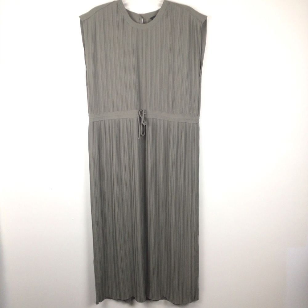 CLUB MONACO Olive Green Pleated Sleeveless Dress